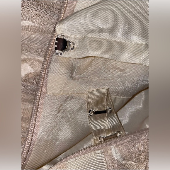 ADRIANNA PAPELL FORMAL GOWN IVORY STRAPLESS BALL GOWN FLOWERS NWT - Picture 11 of 12